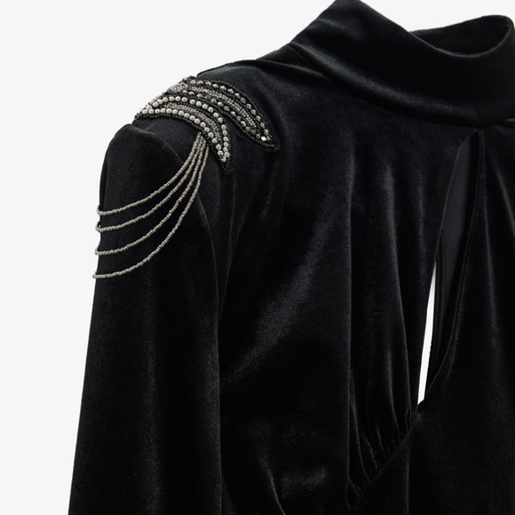ZARA Black Velvet Bodysuit (Top) - Picture 7 of 10